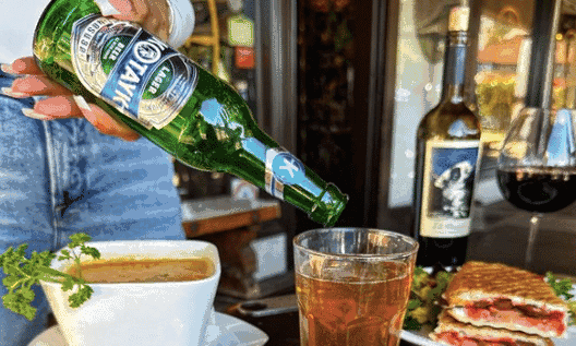 Medii Kitchen Food & Drink